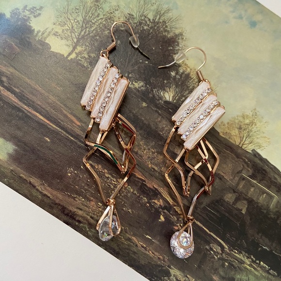 Parisian Style Crystal Drop Earrings - Picture 3 of 9